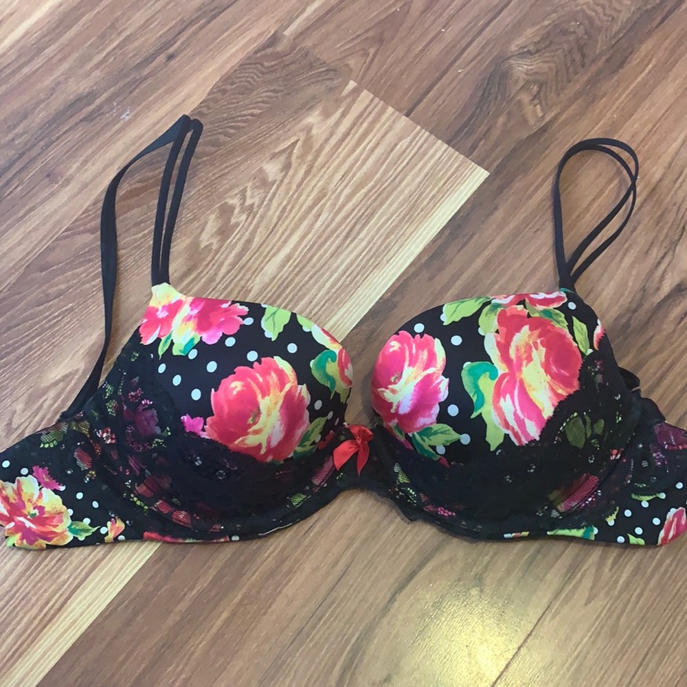 VS Very Sexy Push-Up Bra in Floral 36C